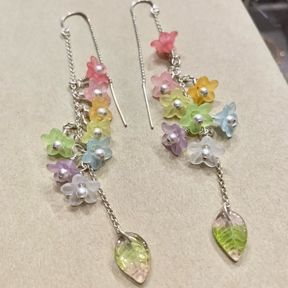 925 Sterling Silver Rainbow Flowers Pearl Long Threader Earrings Ear Threads - Picture 1 of 2